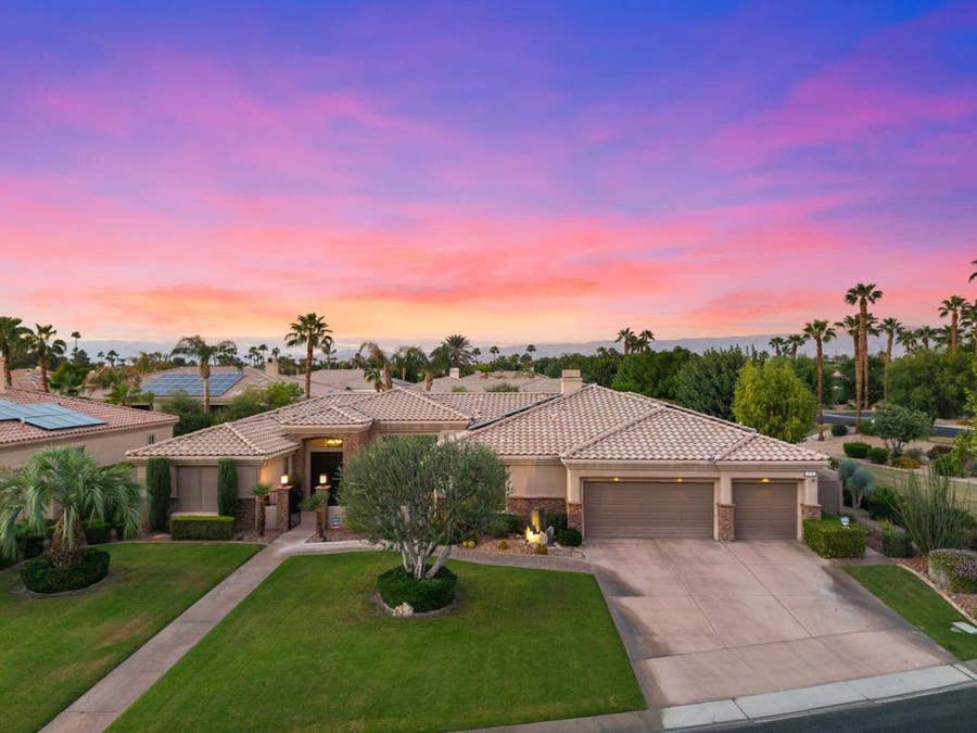Property photo for 22 Calle La Reina, Rancho Mirage, CA