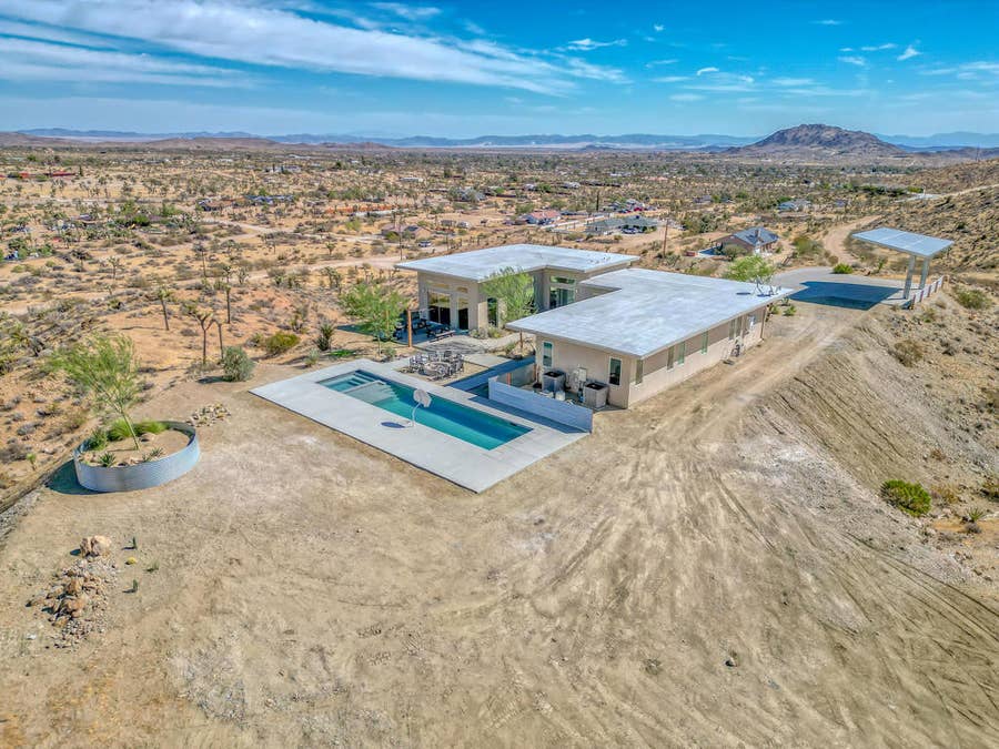 Property photo for 5098 Balsa Avenue, Yucca Valley, CA