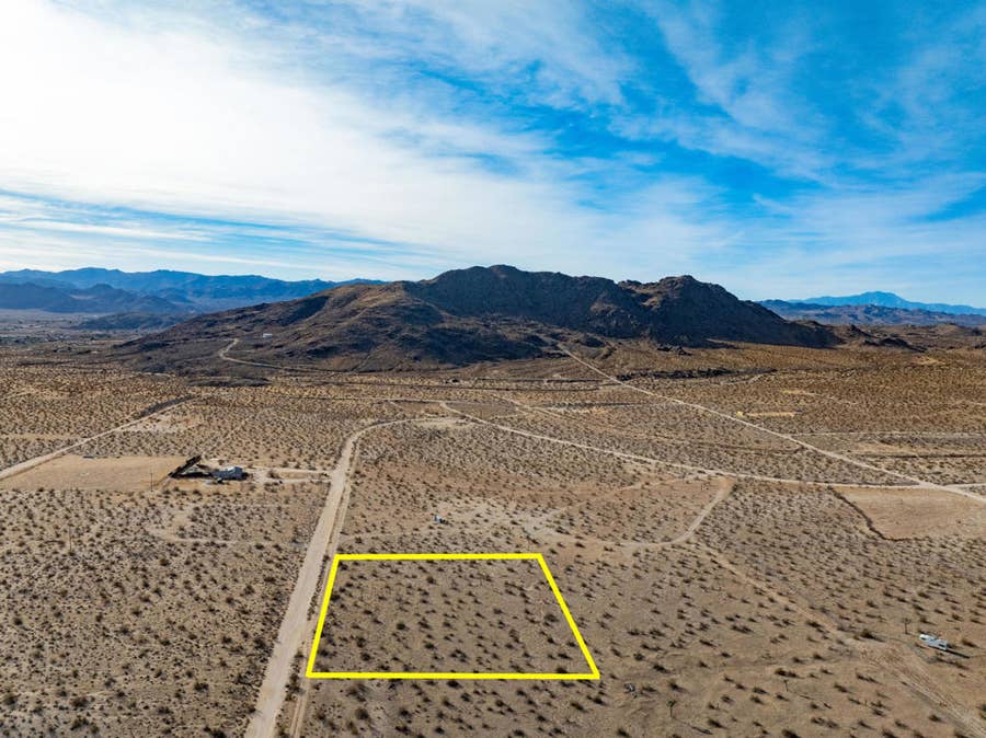 Property photo for 3432 Saddleback Road, Joshua Tree, CA