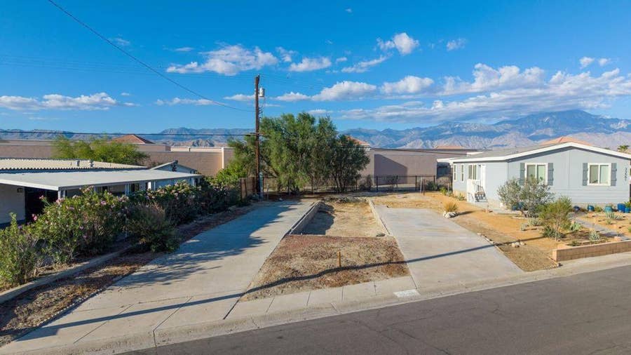 Property photo for 33521 Westchester Drive, Thousand Palms, CA