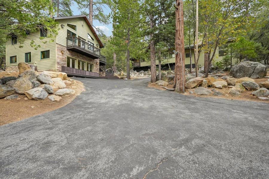 Property photo for 24606 Forest Drive, Idyllwild, CA