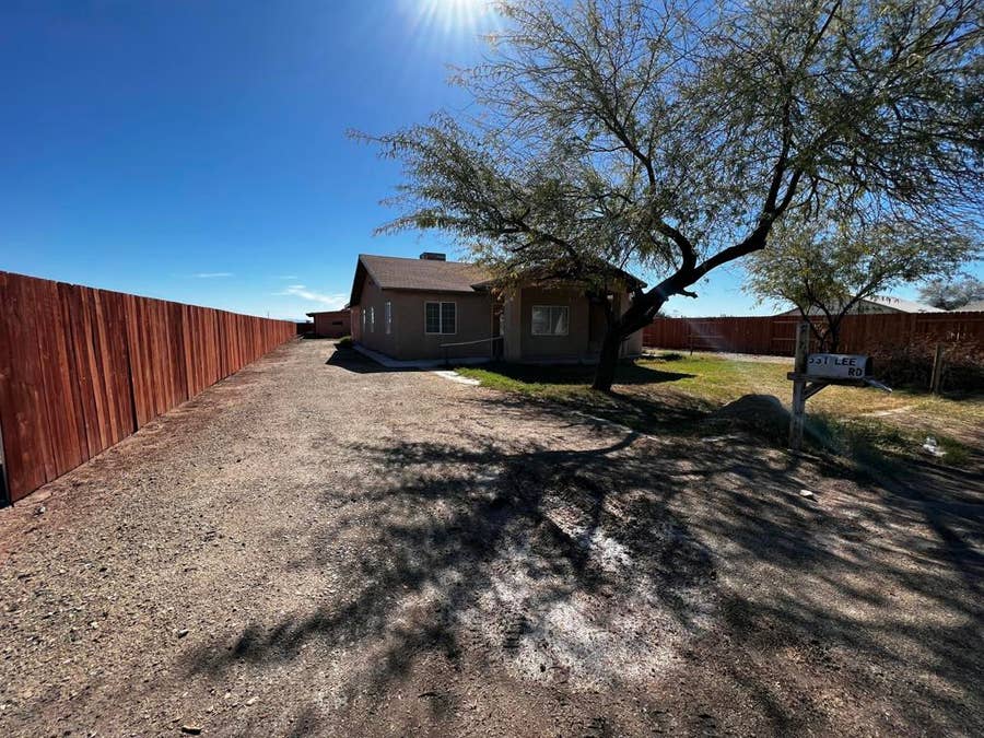 Property photo for 531 Lee Road, Imperial, CA