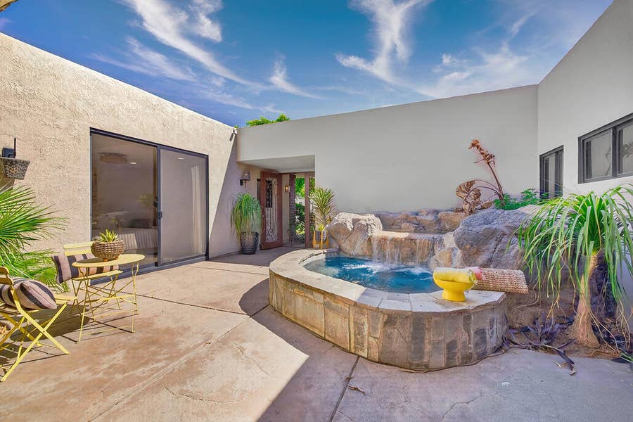 Property photo for 77765 Cottonwood, Indian Wells, CA