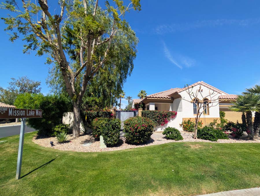 Property photo for 102 Mission Lake Way, Rancho Mirage, CA