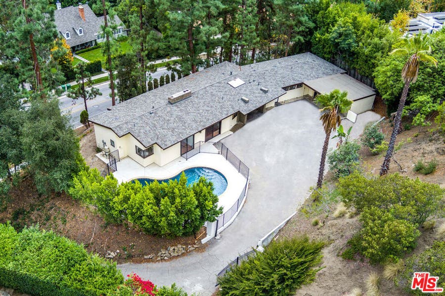 Property photo for 1119 Coldwater Canyon Drive, Beverly Hills, CA