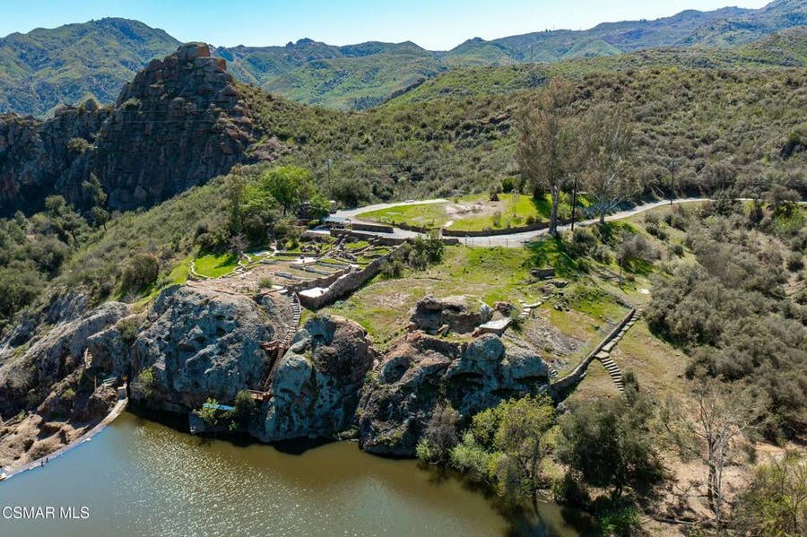 Property photo for 28805 Lakeshore Drive, Agoura Hills, CA