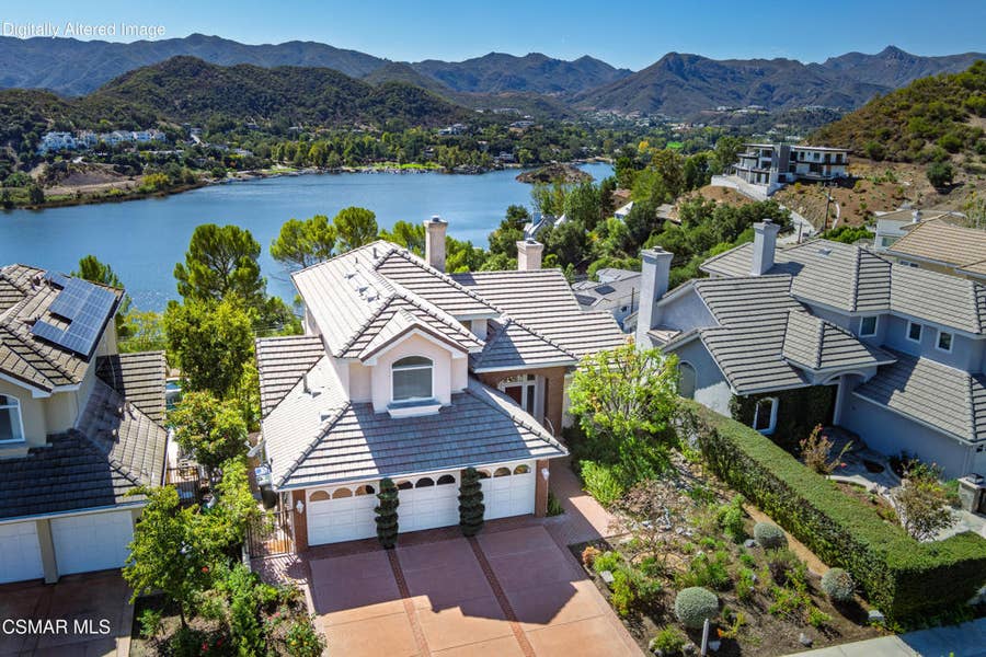 Property photo for 590 Cricketfield, Lake Sherwood, CA