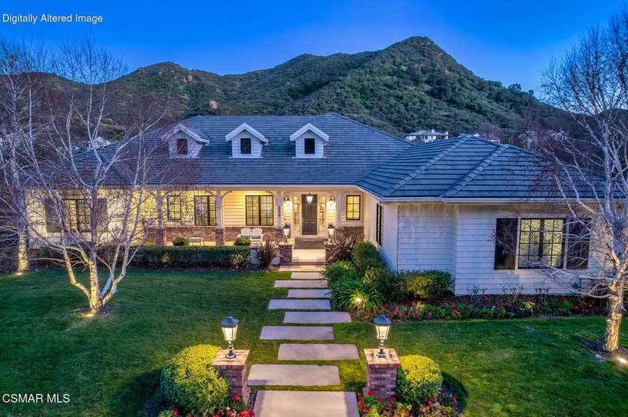 Property photo for 2639 Queens Garden Drive, Thousand Oaks, CA