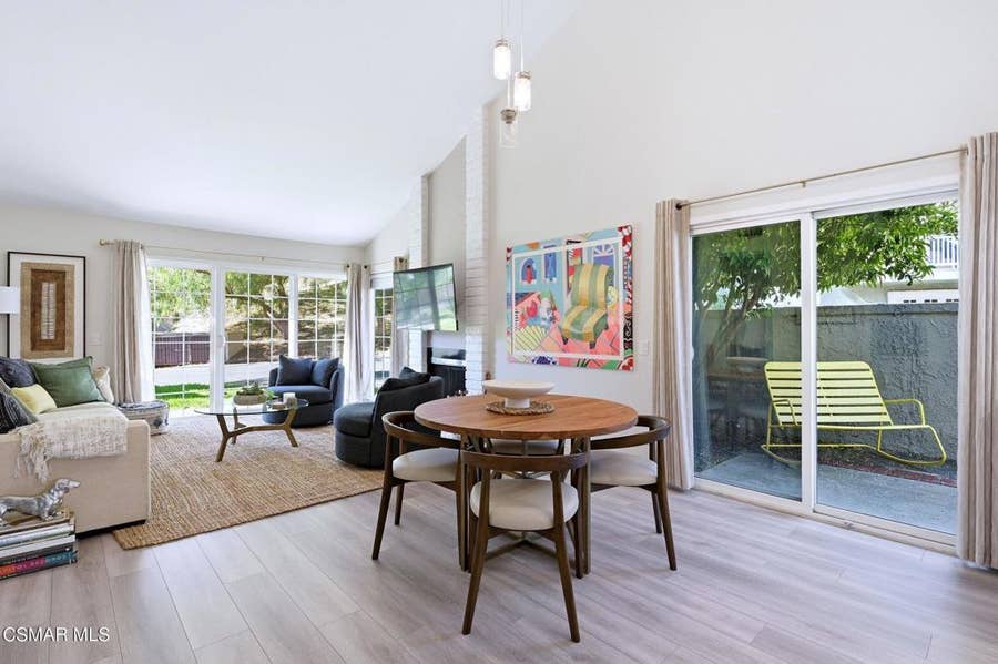 Property photo for 129 Conifer Circle, Oak Park, CA