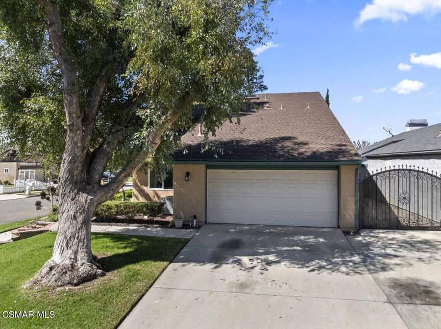 Property photo for 2461 Pinewood Place, Simi Valley, CA