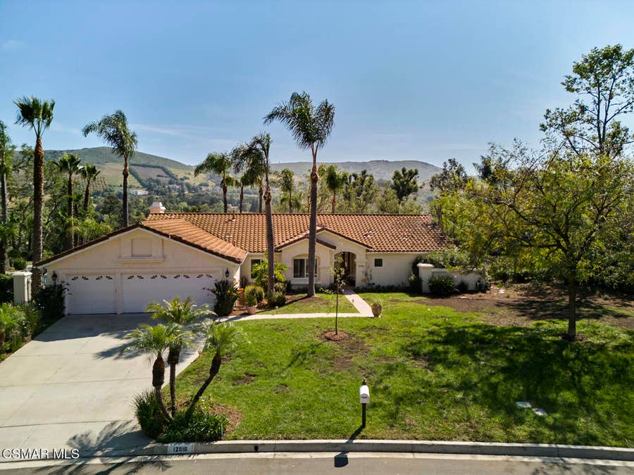Property photo for 12916 Sunny Lane, Camarillo, CA