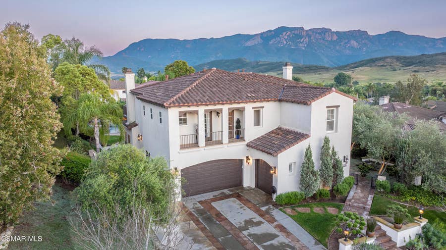 Property photo for 1056 Via Impresso, Newbury Park, CA