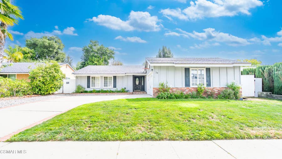 Property photo for 78 N Sabra Avenue, Oak Park, CA