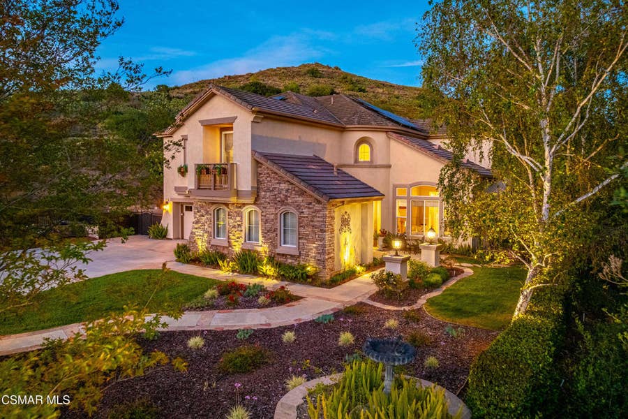 Property photo for 331 Briar Bluff Circle, Thousand Oaks, CA
