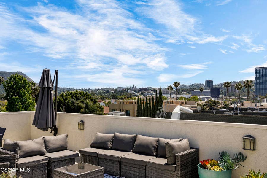Property photo for 10740 Moorpark Street, #304, Toluca Lake, CA
