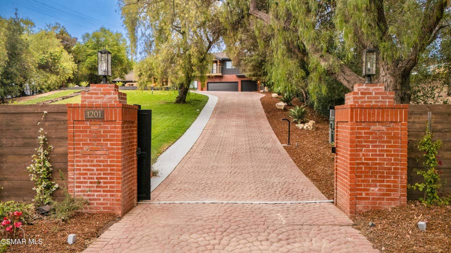Property photo for 1201 La Granada Drive, Thousand Oaks, CA
