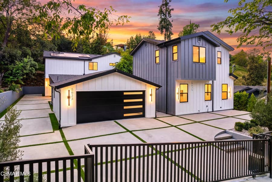 Property photo for 5623 Oso Avenue, Woodland Hills, CA
