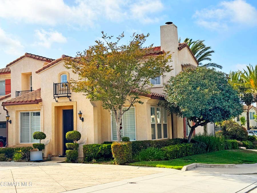 Property photo for 11867 San Felice Court, Moorpark, CA