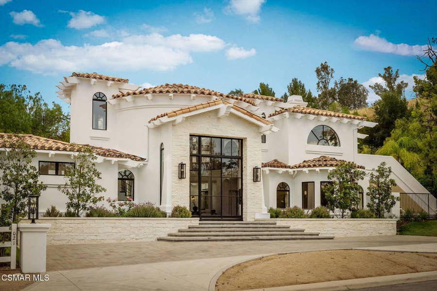 Property photo for 6021 John Muir Road, Hidden Hills, CA
