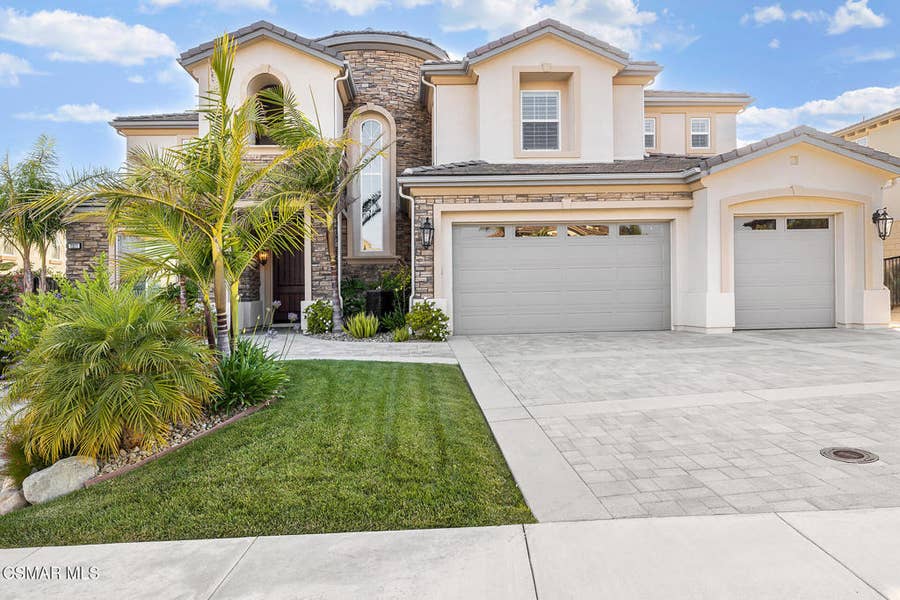 Property photo for 7377 Woods Court, Moorpark, CA