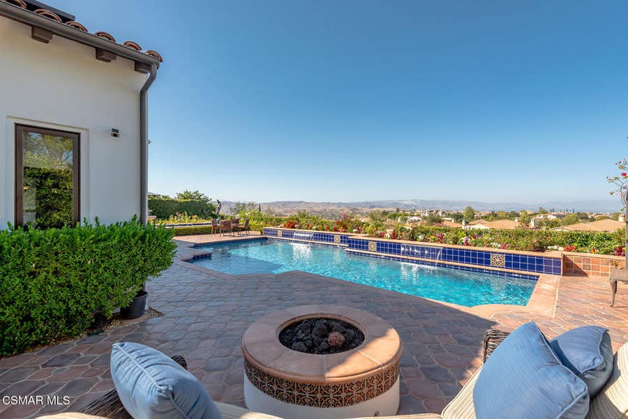 Property photo for 25581 Prado De Azul, Calabasas, CA