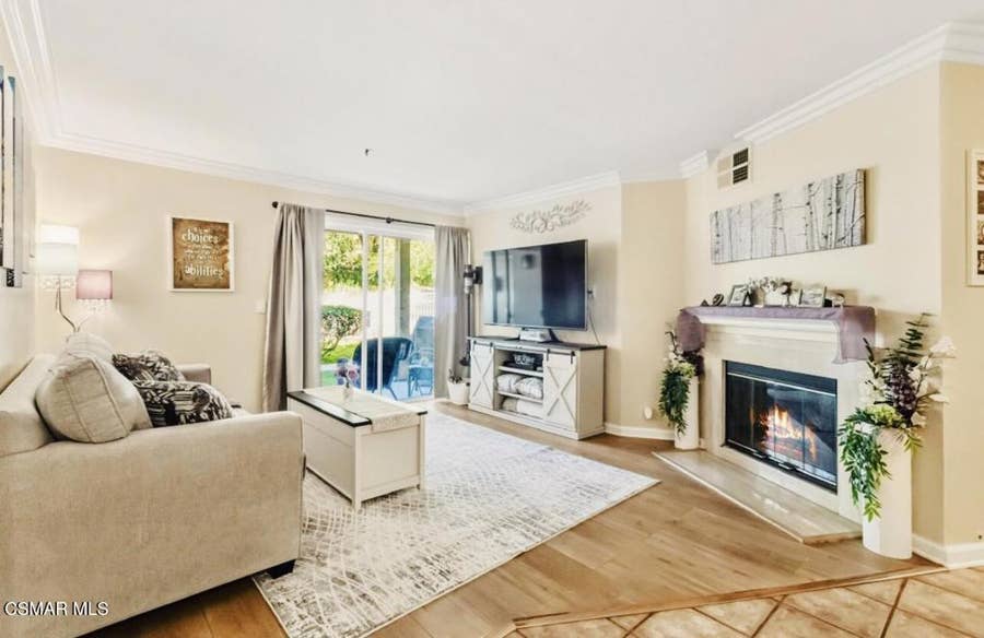 Property photo for 5805 Oak Bend Lane, #211, Oak Park, CA