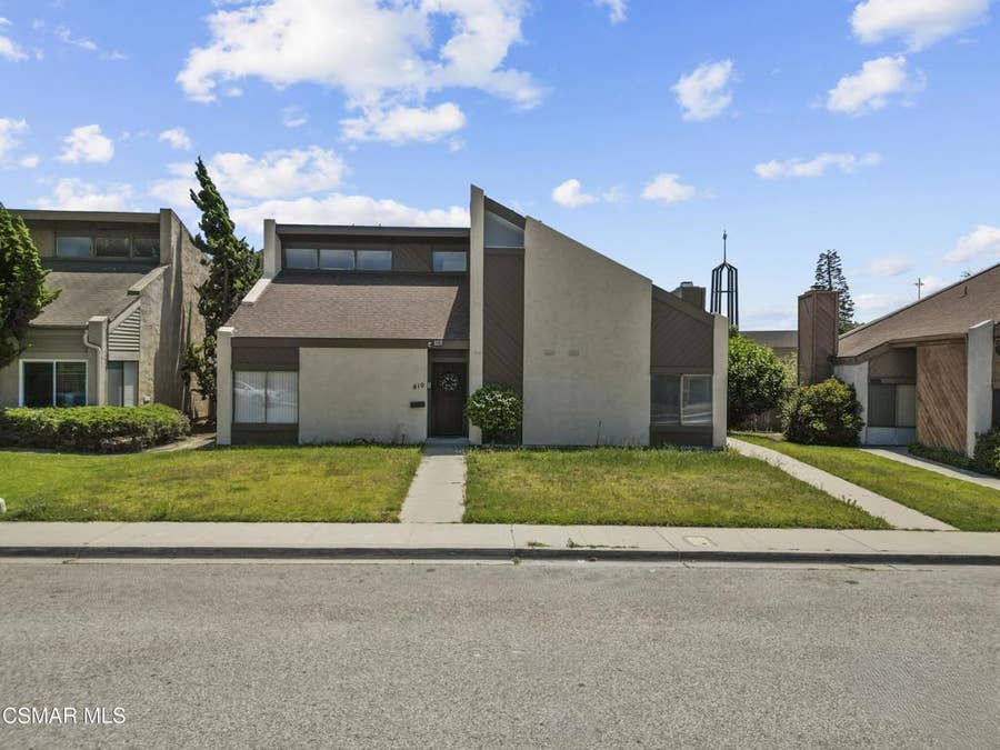 Property photo for 810 Janetwood Drive, Oxnard, CA