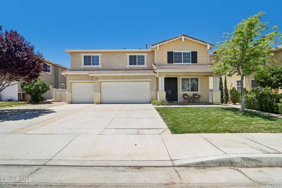 Property photo for 37531 Rockie Lane, Palmdale, CA