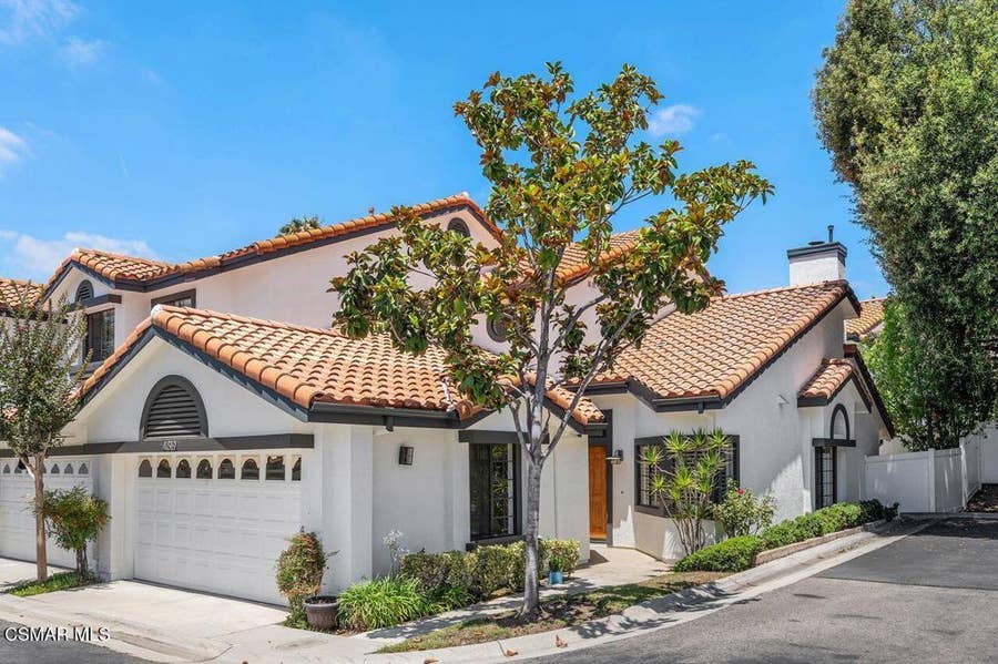Property photo for 4819 La Rosa Drive, Oak Park, CA