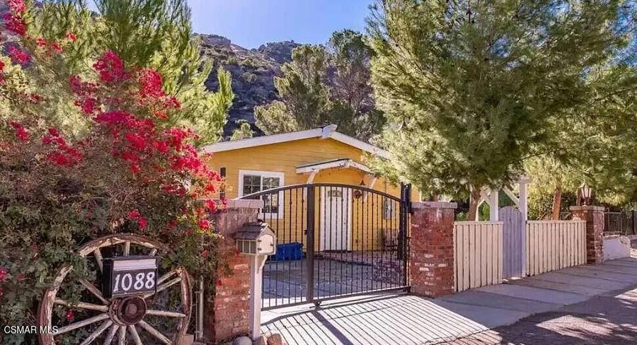 Property photo for 1088 Casa Grande Drive, Simi Valley, CA