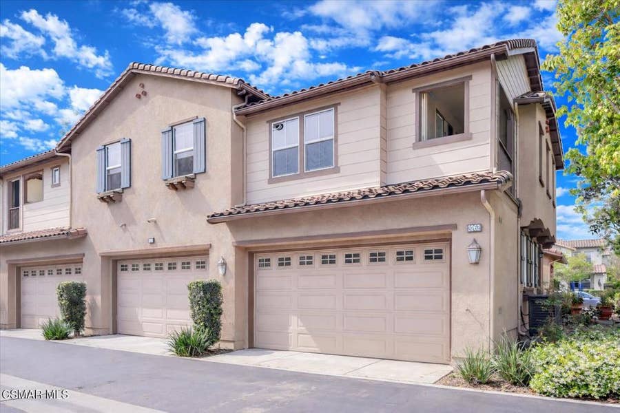 Property photo for 3262 London Lane, Oxnard, CA