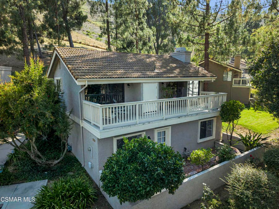 Property photo for 619 Calle Seguro, Oak Park, CA