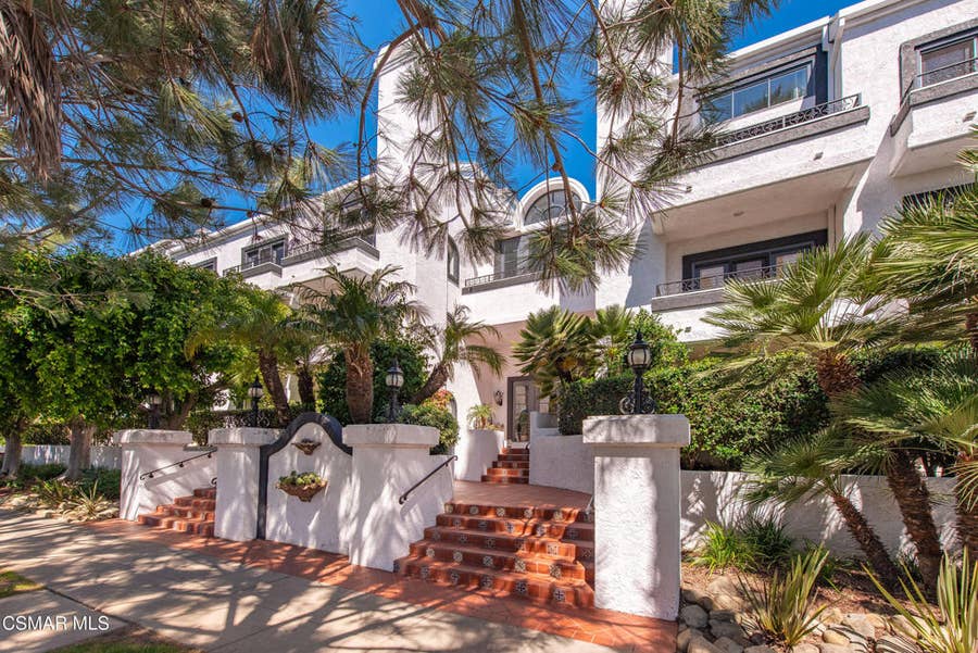 Property photo for 1133 9th Street, #301, Santa Monica, CA