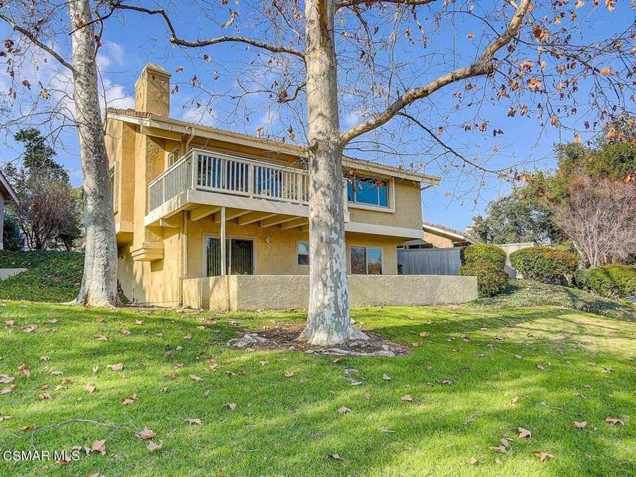 Property photo for 204 Estrellita Lane, Oak Park, CA
