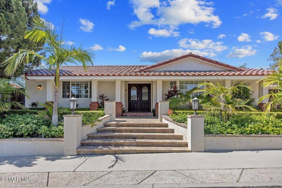 Property photo for 23350 Aetna Street, Woodland Hills, CA