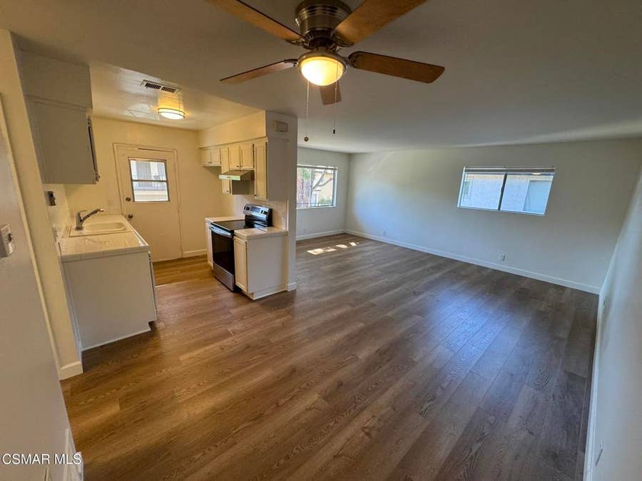 Property photo for 2028 N Avenida Vista Delmonte, #4, Simi Valley, CA