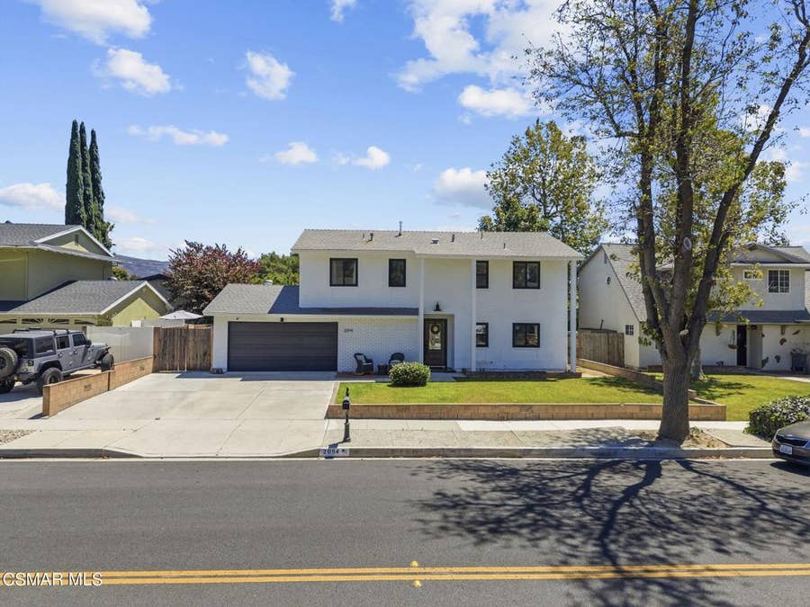 Property photo for 2094 Elizondo Avenue, Simi Valley, CA