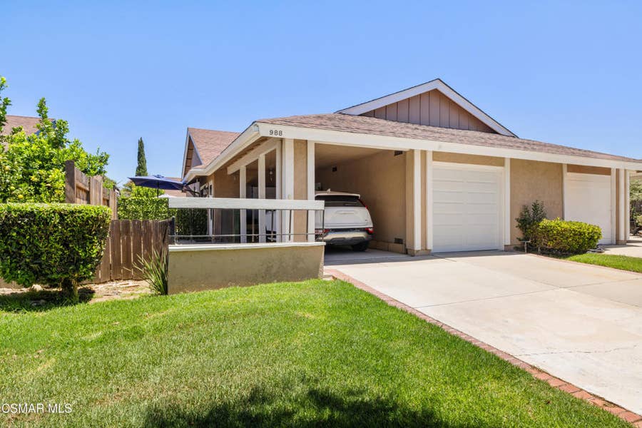 Property photo for 988 Vallejo Avenue, Simi Valley, CA