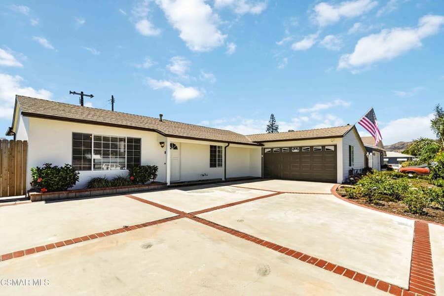 Property photo for 1651 Kay Avenue, Simi Valley, CA