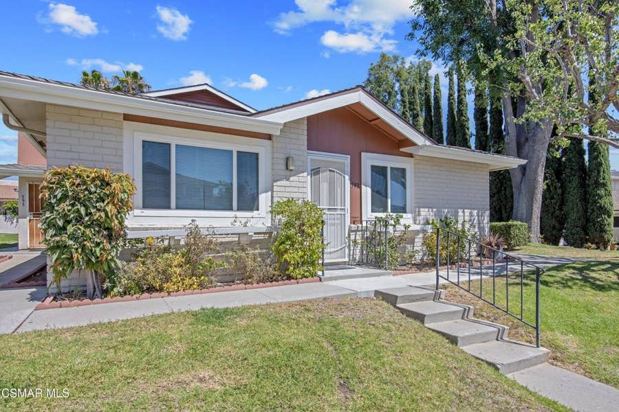 Property photo for 593 Avenida Del Platino, Newbury Park, CA