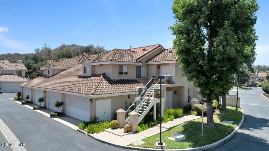 Property photo for 275 Ridgeton Lane, #A, Simi Valley, CA