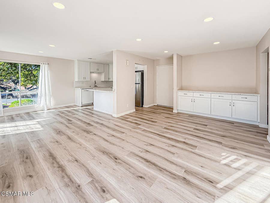 Property photo for 291 Sequoia Court, #17, Thousand Oaks, CA