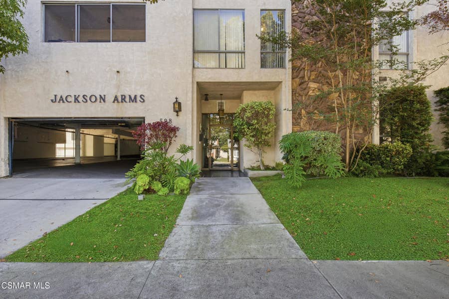 Property photo for 528 N Jackson Street, #303, Glendale, CA