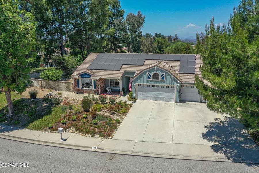 Property photo for 219 Meadow Mist Court, Simi Valley, CA