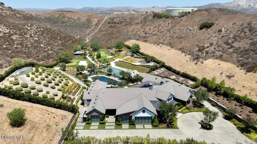 Property photo for 3129 Milestone Avenue, Simi Valley, CA