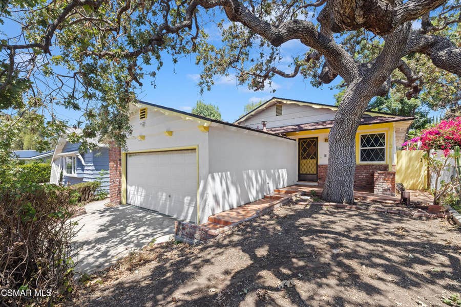 Property photo for 727 Brossard Drive, Thousand Oaks, CA