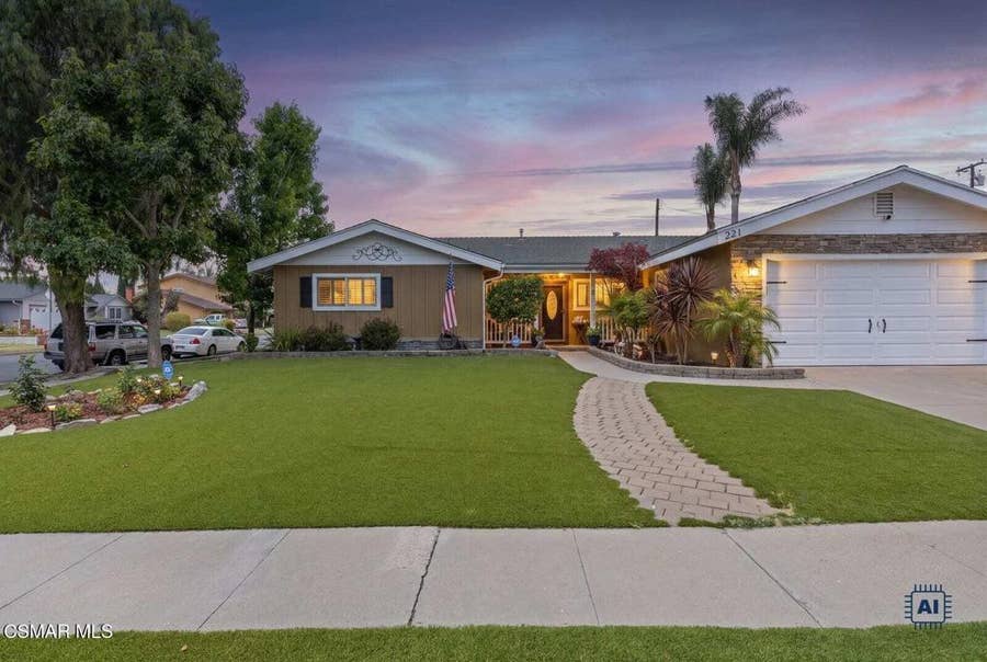 Property photo for 321 Pajaro Avenue N, Ventura, CA