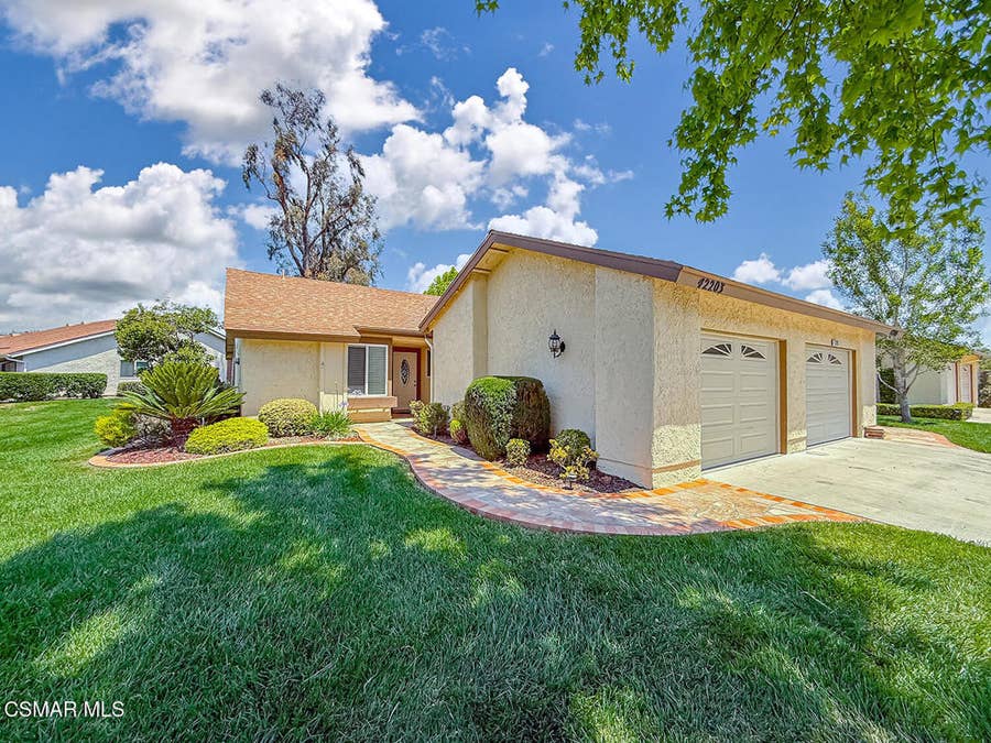 Property photo for 42203 Village 42, Camarillo, CA
