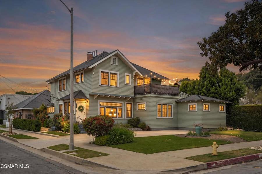 Property photo for 637 Raymond Avenue, Pasadena, CA
