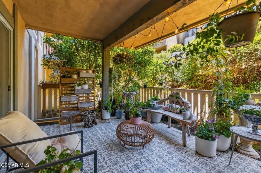 Property photo for 255 Sequoia Court, #14, Thousand Oaks, CA